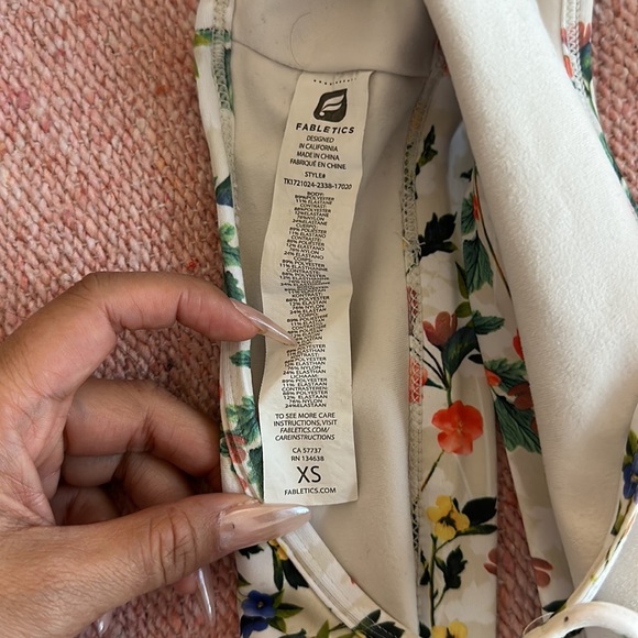 Floral Workout Bra - Picture 3 of 3